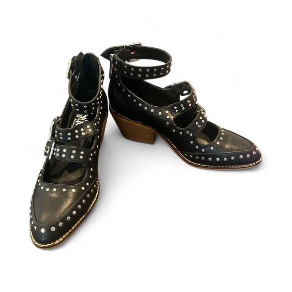 🖤Studded leather Mary Jane heels Y2K grunge vibe🖤 - Picture 1 of 7